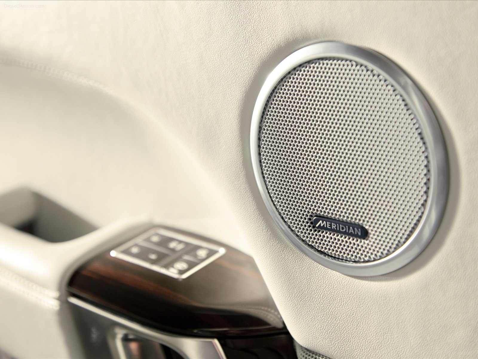 Land Rover Range Rover 2013